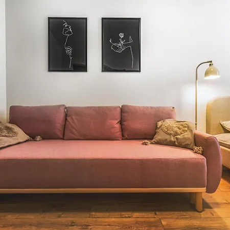 Apartmán Komfortowy Jacuzzi & Balkon & 2 Sypialnie