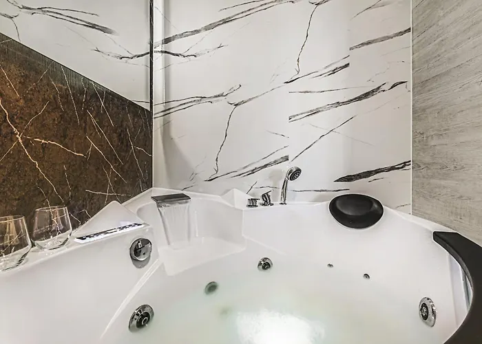 Komfortowy Jacuzzi & Balkon & 2 Sypialnie * Breslau