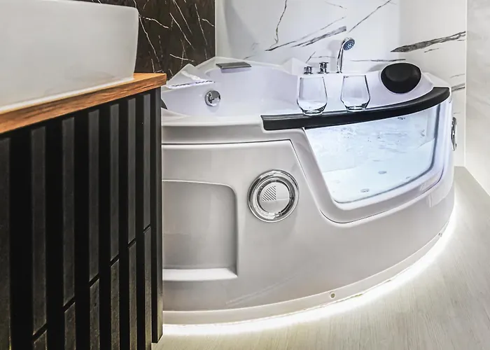 Komfortowy Jacuzzi & Balkon & 2 Sypialnie