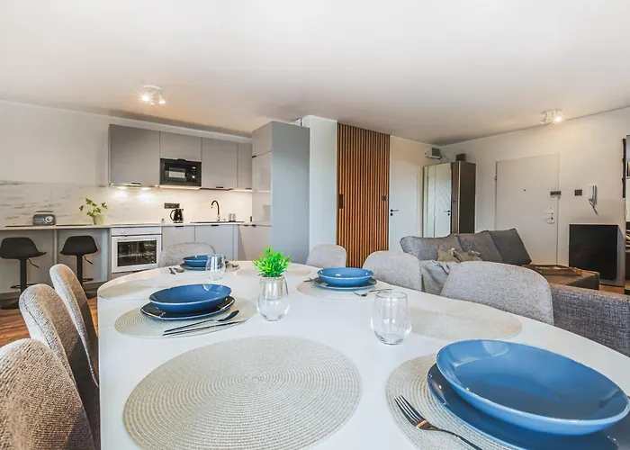 Komfortowy Jacuzzi & Balkon & 2 Sypialnie Apartment