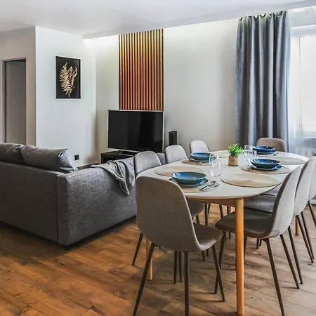 Apartmán Komfortowy Jacuzzi & Balkon & 2 Sypialnie Vratislav