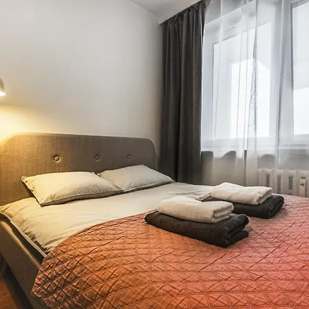 Komfortowy Jacuzzi & Balkon & 2 Sypialnie *