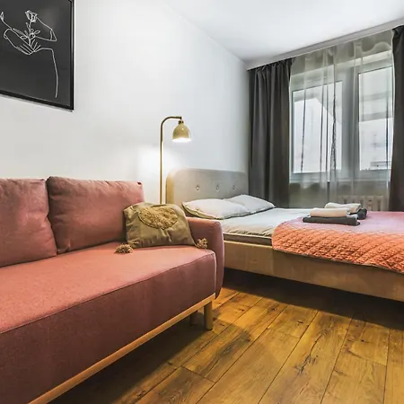 Apartmán Komfortowy Jacuzzi & Balkon & 2 Sypialnie