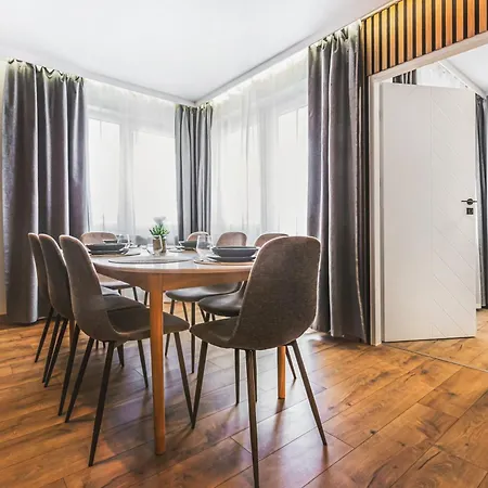 Apartmán Komfortowy Jacuzzi & Balkon & 2 Sypialnie Vratislav