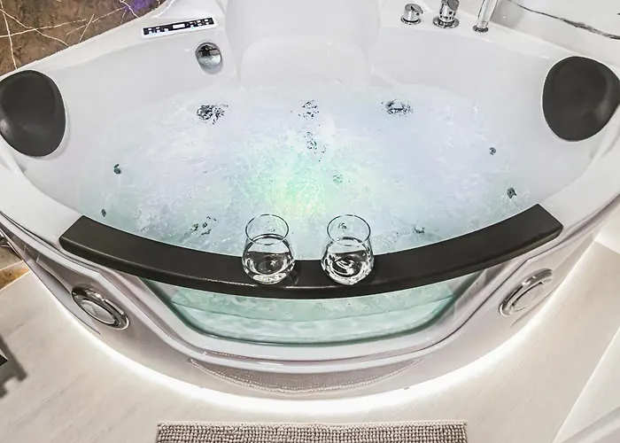 Komfortowy Jacuzzi & Balkon & 2 Sypialnie * Breslavia