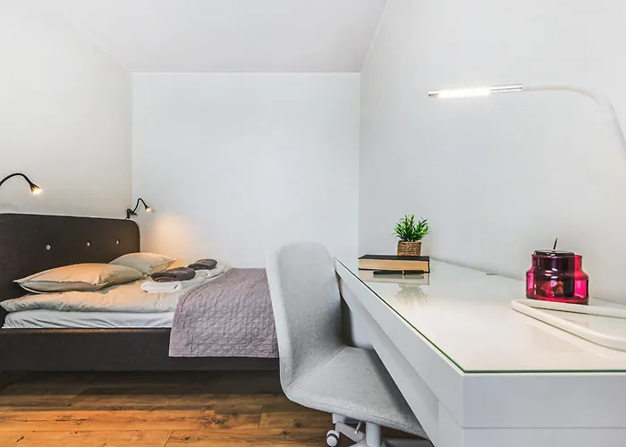 Komfortowy Jacuzzi & Balkon & 2 Sypialnie * Breslavia